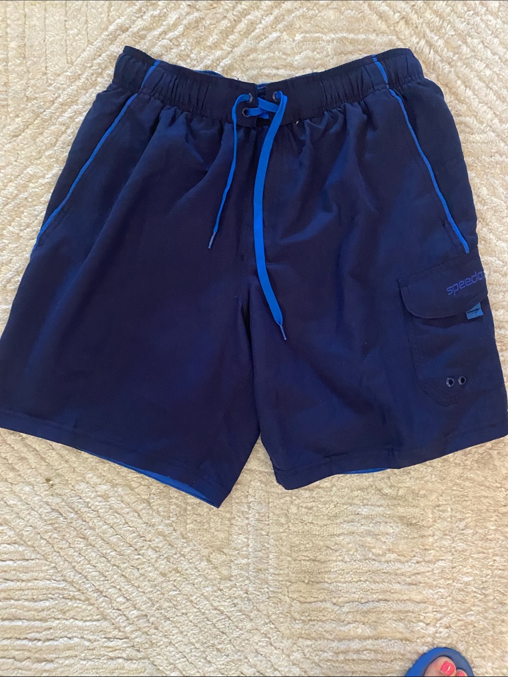 Speedo Men’s Navy Swim Trunks with Bright Blue Accents